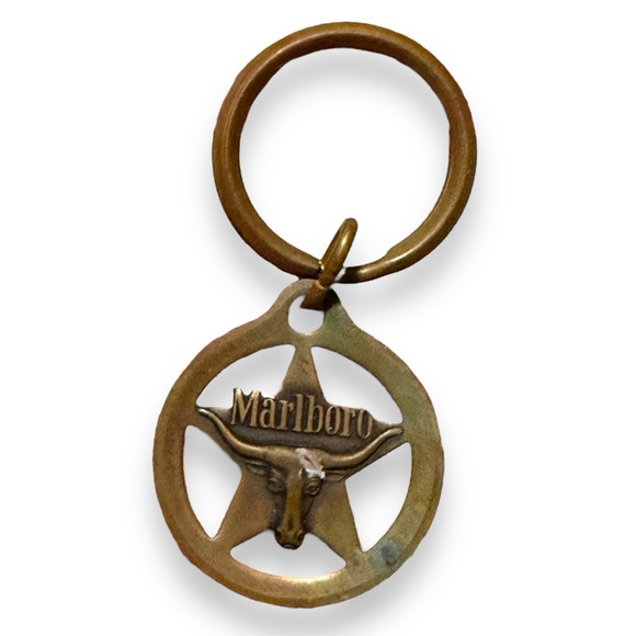 Marlboro Other - Vintage Marlboro Brass Key Chain Key Ring Longhorn Steer Western Texas Star